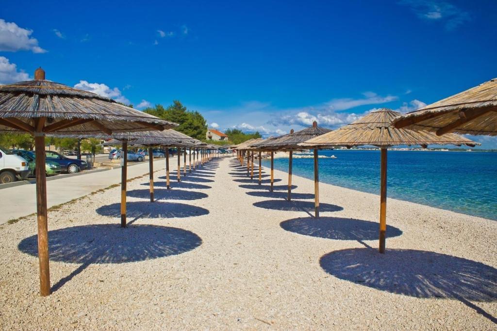 Marina Apartments Вир Экстерьер фото